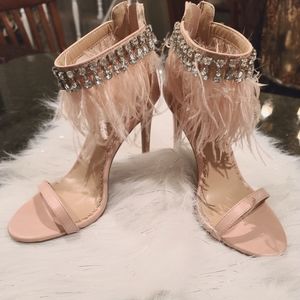 Zigi Soho pink heeled sandal size 8 nwot